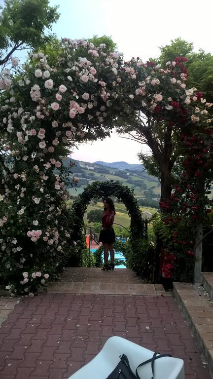 Azienda Agrituristica Piccolo Ranch San Pietro  ภายนอก รูปภาพ